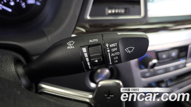 Genesis G80 3.3 GDI Premium Luxury 2018 — фото 28