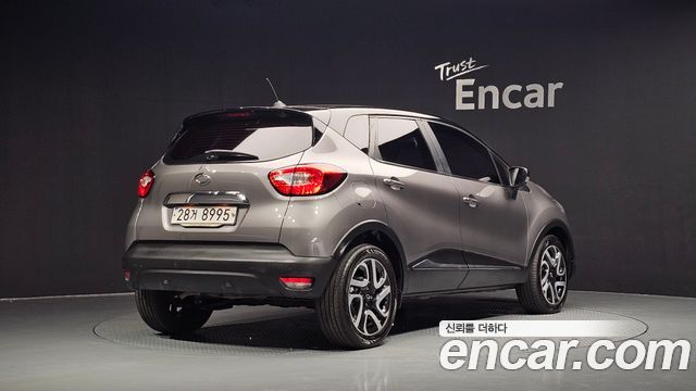 Renault Korea QM3 LE 2016 — фото 2