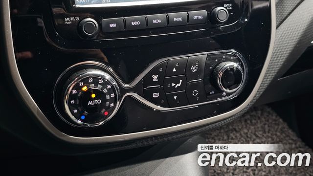 Renault Korea QM3 LE 2016 — фото 34
