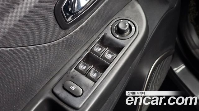 Renault Korea QM3 LE 2016 — фото 35