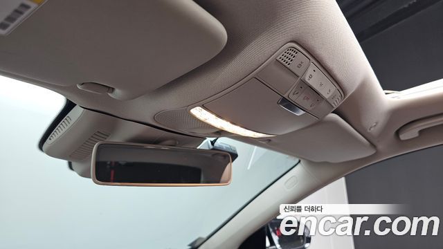 Mercedes-Benz E-Class (W213) E300 4MATIC Exclusive 2018 — фото 18