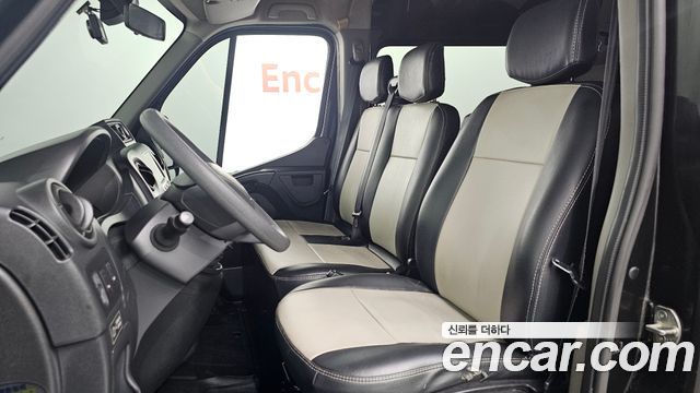 Renault Korea Master 2.3 13-Seater 2019 — фото 16