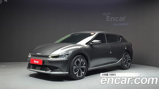Kia EV6 Long Range 4WD Air 2023 — фото 1