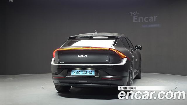 Kia EV6 Long Range 4WD Air 2023 — фото 4