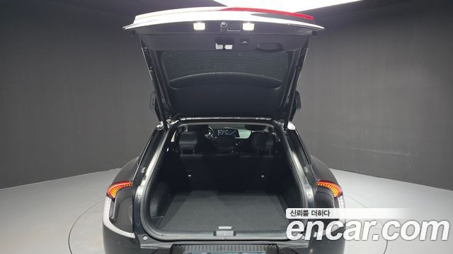 Kia EV6 Long Range 4WD Air 2023 — фото 20