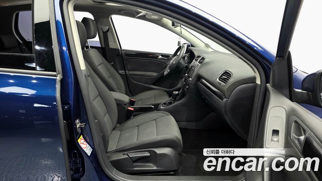 Volkswagen Golf (VI) 2.0 TDI StyleEdition 2013 — фото 10