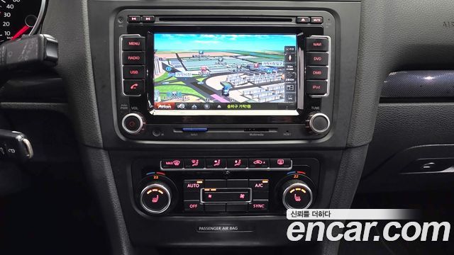 Volkswagen Golf (VI) 2.0 TDI StyleEdition 2013 — фото 15