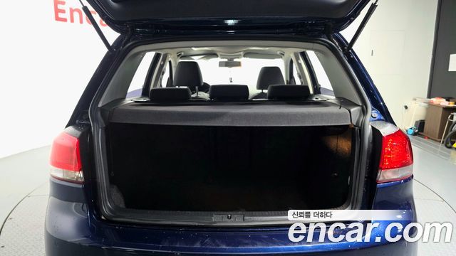 Volkswagen Golf (VI) 2.0 TDI StyleEdition 2013 — фото 19