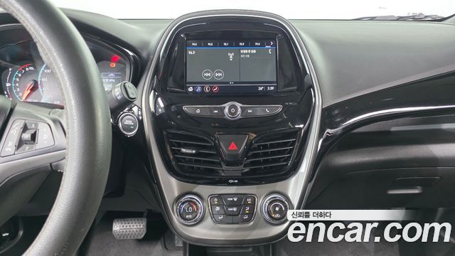 Chevrolet Spark Premier 2019 — фото 15