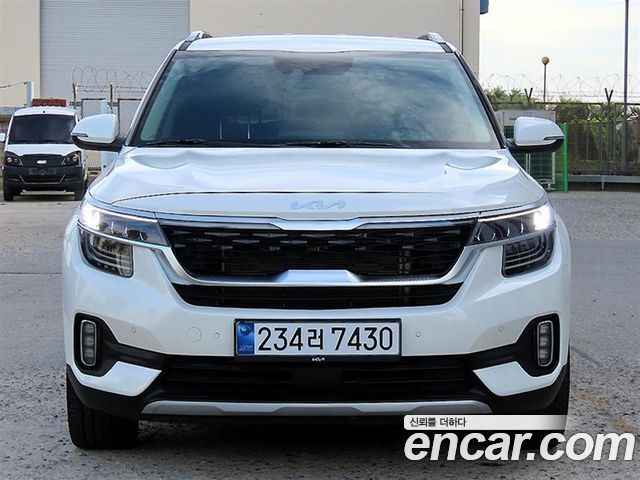Kia Seltos Gasoline 1.6 Turbo 2WD Signature 2023 — фото 1