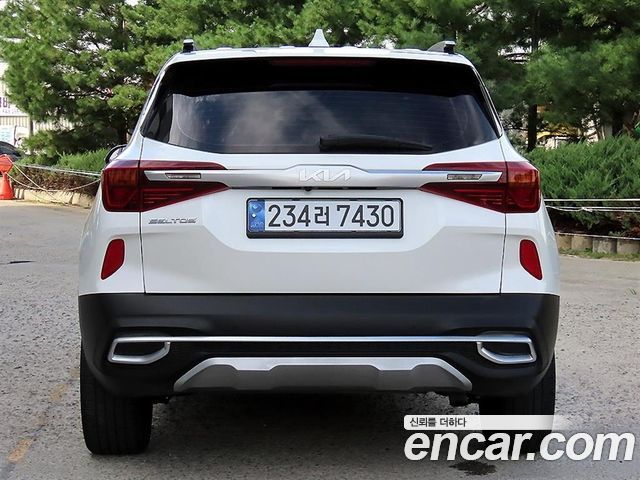 Kia Seltos Gasoline 1.6 Turbo 2WD Signature 2023 — фото 4