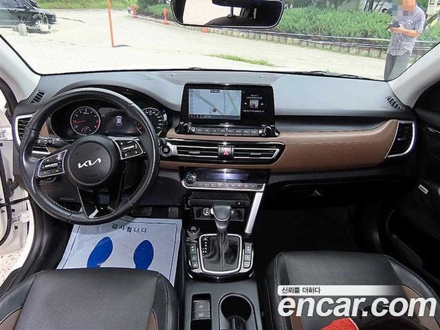 Kia Seltos Gasoline 1.6 Turbo 2WD Signature 2023 — фото 7