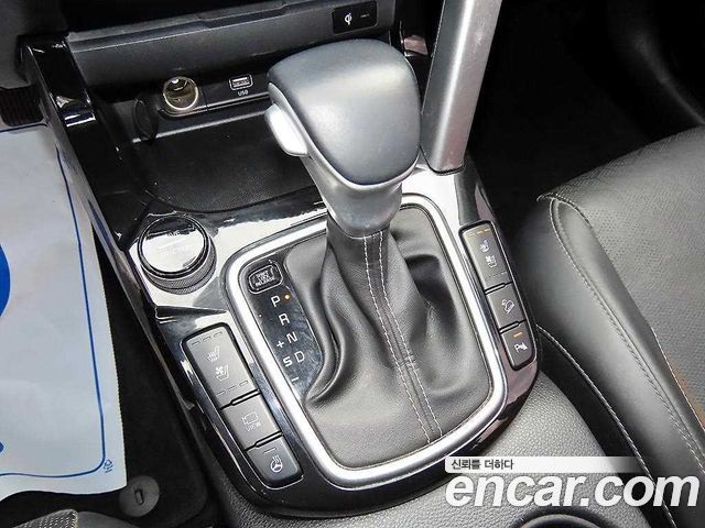 Kia Seltos Gasoline 1.6 Turbo 2WD Signature 2023 — фото 10