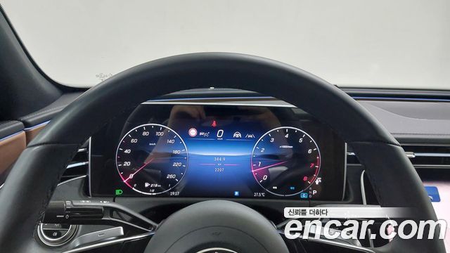 Mercedes-Benz E-Class (W214) E200 Avantgarde 2026 — фото 8