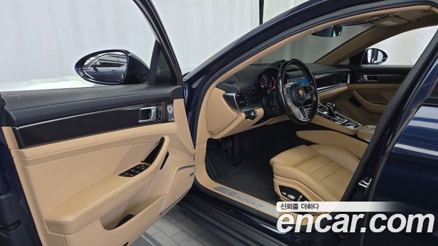 Porsche Panamera (971) 3.0 AWD 2018 — фото 10