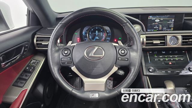 Lexus IS250 F-Sport XE30 2014 — фото 13