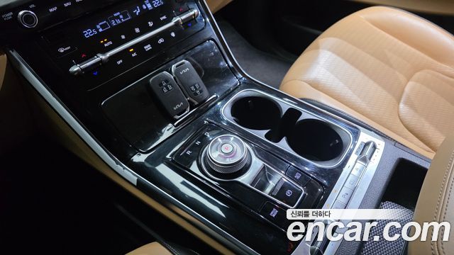 Kia Carnival (IV) Diesel 9-Seater Signature 2023 — фото 9