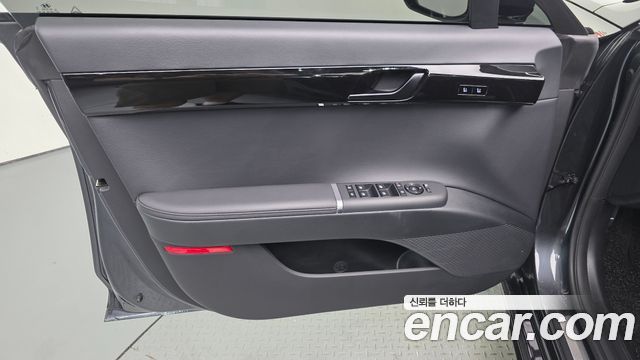 Hyundai Grandeur Hybrid (GN7) Exclusive 2025 — фото 24