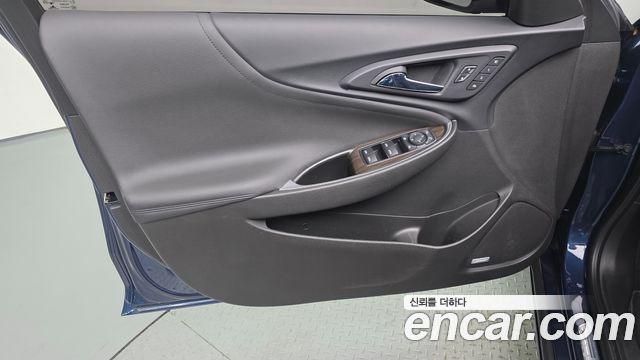 Chevrolet Malibu 1.3 Turbo Premier Prime Sefety 2020 — фото 24