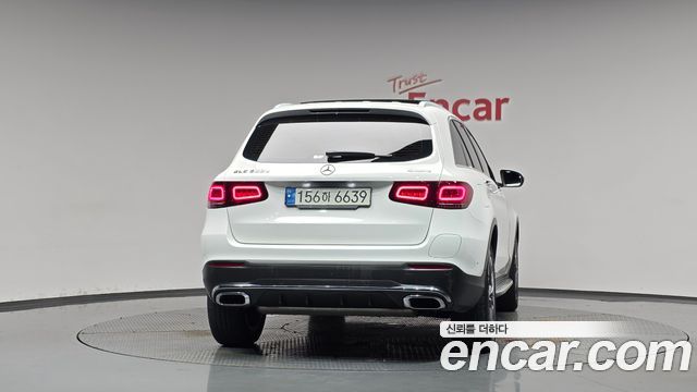 Mercedes-Benz GLC-Class (X253) GLC300e 4MATIC 2022 — фото 4
