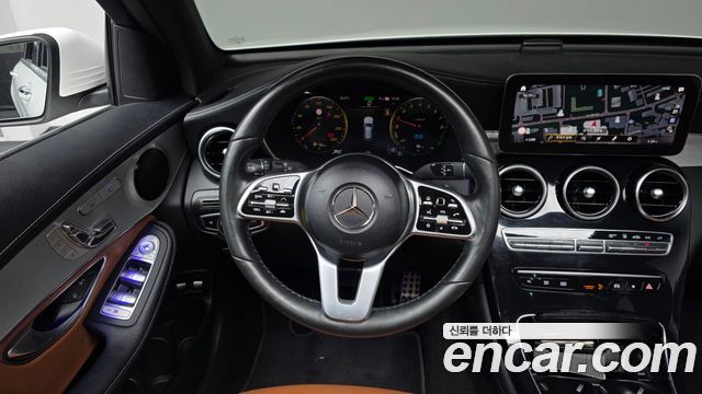 Mercedes-Benz GLC-Class (X253) GLC300e 4MATIC 2022 — фото 13