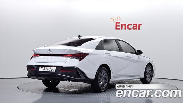 Hyundai Avante (CN7) 1.6 Modern 2024 — фото 2