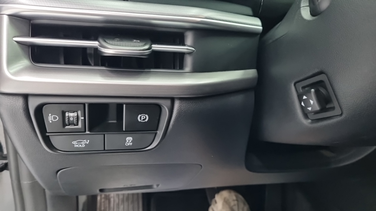 Hyundai Grandeur (GN7) 2,5 Gasoline 2WD Exclusive 2023 — фото 20