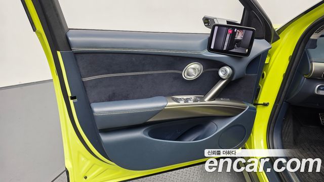 Genesis GV60 Performance AWD 2022 — фото 24