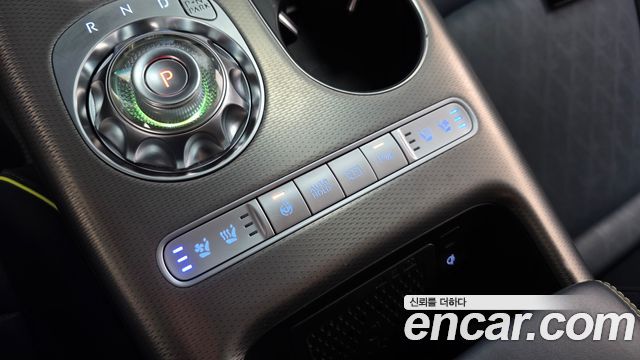 Genesis GV60 Performance AWD 2022 — фото 33