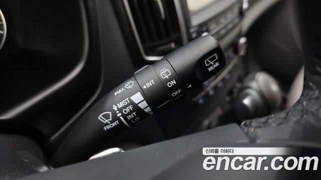 Hyundai Grand Starex Van 5-Seater Smart 2021 — фото 27