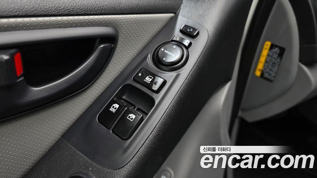 Hyundai Grand Starex Van 5-Seater Smart 2021 — фото 28