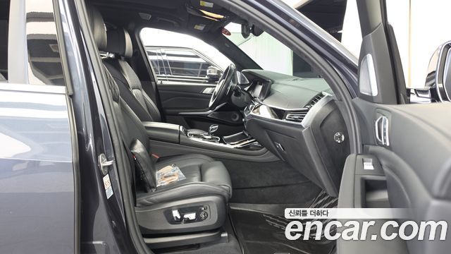 BMW X7 (G07) M50d 2020 — фото 11