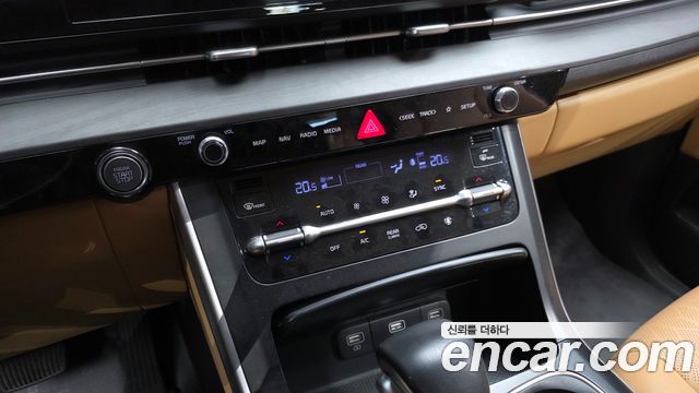 Kia Carnival (IV) Diesel 9-Seater Prestige 2023 — фото 17