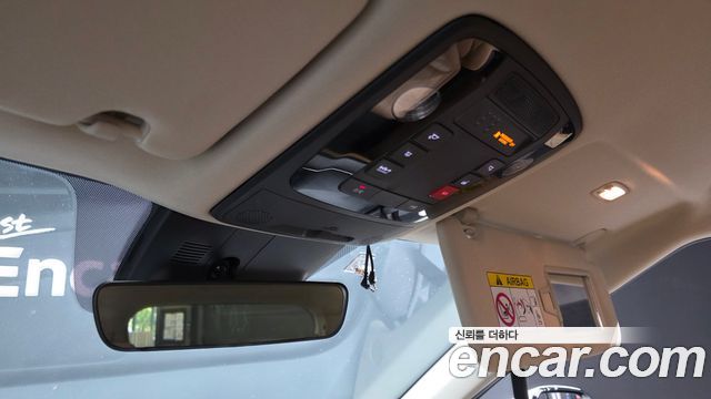 Kia Carnival (IV) Diesel 9-Seater Prestige 2023 — фото 18