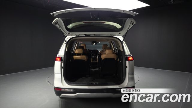 Kia Carnival (IV) Diesel 9-Seater Prestige 2023 — фото 20