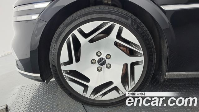 Genesis G90 (RS4) Gasoline 3.5 Turbo e-S/C AWD LWB 2023 — фото 5