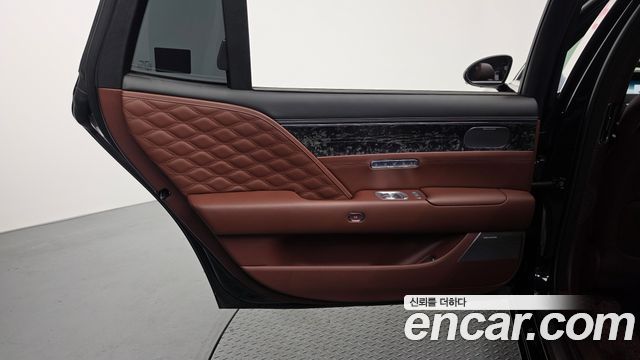 Genesis G90 (RS4) Gasoline 3.5 Turbo e-S/C AWD LWB 2023 — фото 31