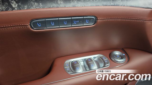 Genesis G90 (RS4) Gasoline 3.5 Turbo e-S/C AWD LWB 2023 — фото 45