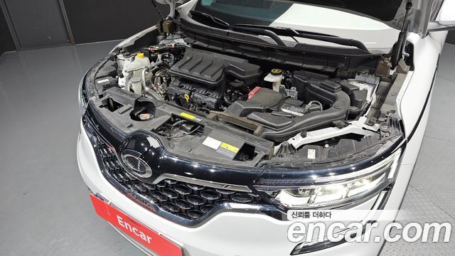 Renault Korea QM6 2.0 LPe RE Signature 2WD 2022 — фото 6