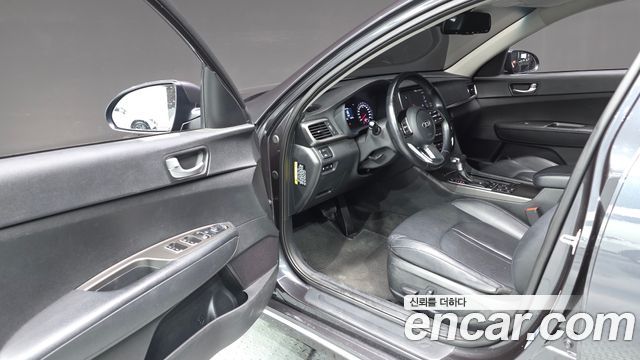 Kia K5 (II) 2.0 Prestige 2020 — фото 11