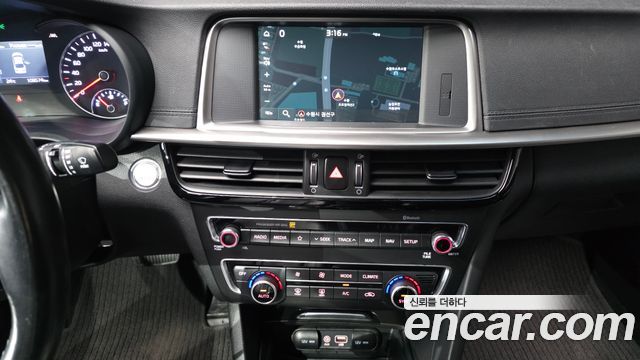 Kia K5 (II) 2.0 Prestige 2020 — фото 14