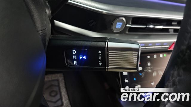 Hyundai Grandeur (GN7) 2,5 Gasoline 2WD Exclusive 2023 — фото 9