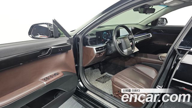 Hyundai Grandeur (GN7) 2,5 Gasoline 2WD Exclusive 2023 — фото 10