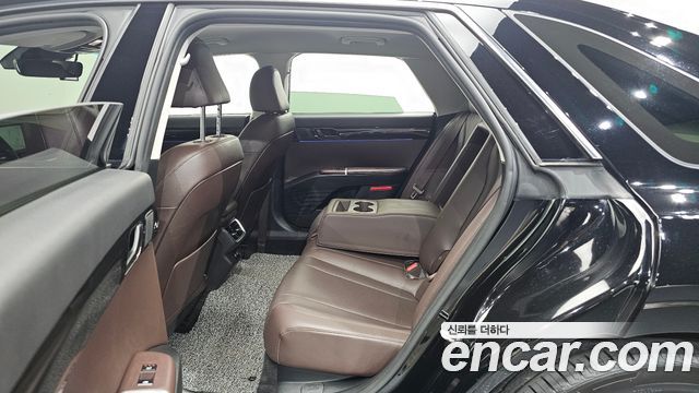 Hyundai Grandeur (GN7) 2,5 Gasoline 2WD Exclusive 2023 — фото 11
