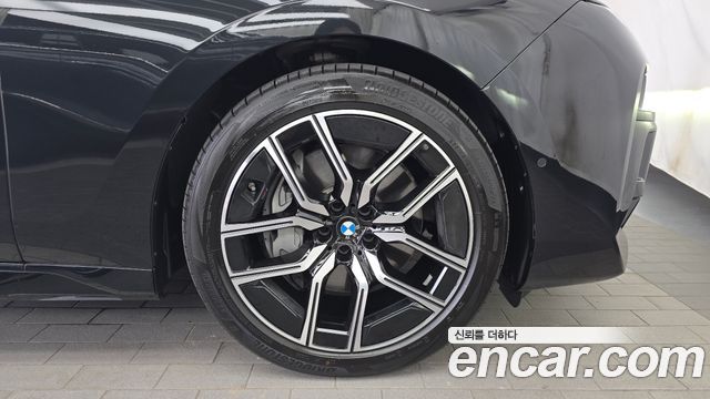 BMW 7 Series (G70) 740i xDrive M Sport Limited 2026 — фото 21