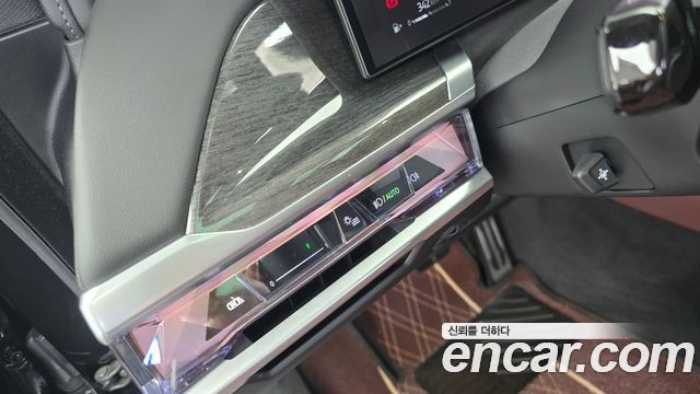 BMW 7 Series (G70) 740i xDrive M Sport Limited 2026 — фото 27