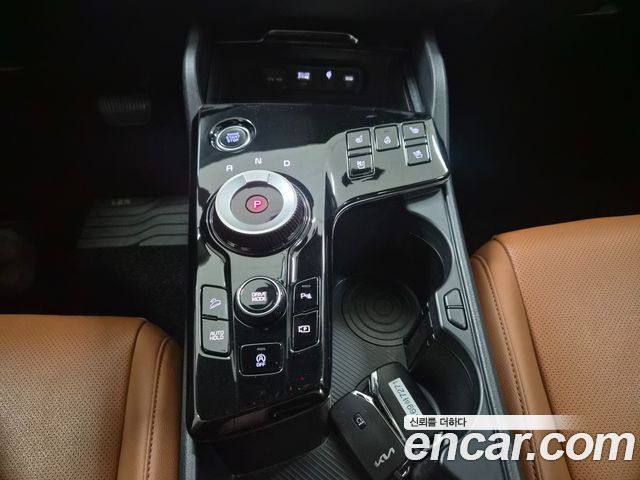 Kia Sportage (V) Gasoline 1.6 Turbo 2WD Nobleless 2022 — фото 10