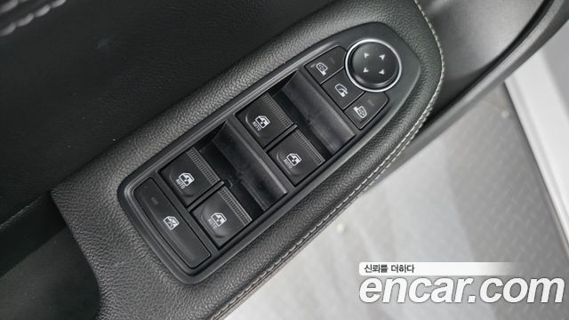 Renault Korea XM3 1.3 TCe RE Signature 2020 — фото 11