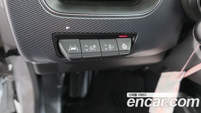 Renault Korea XM3 1.3 TCe RE Signature 2020 — фото 12