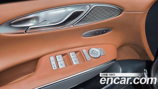 Genesis GV70 2.5T Gasoline AWD 2024 — фото 27